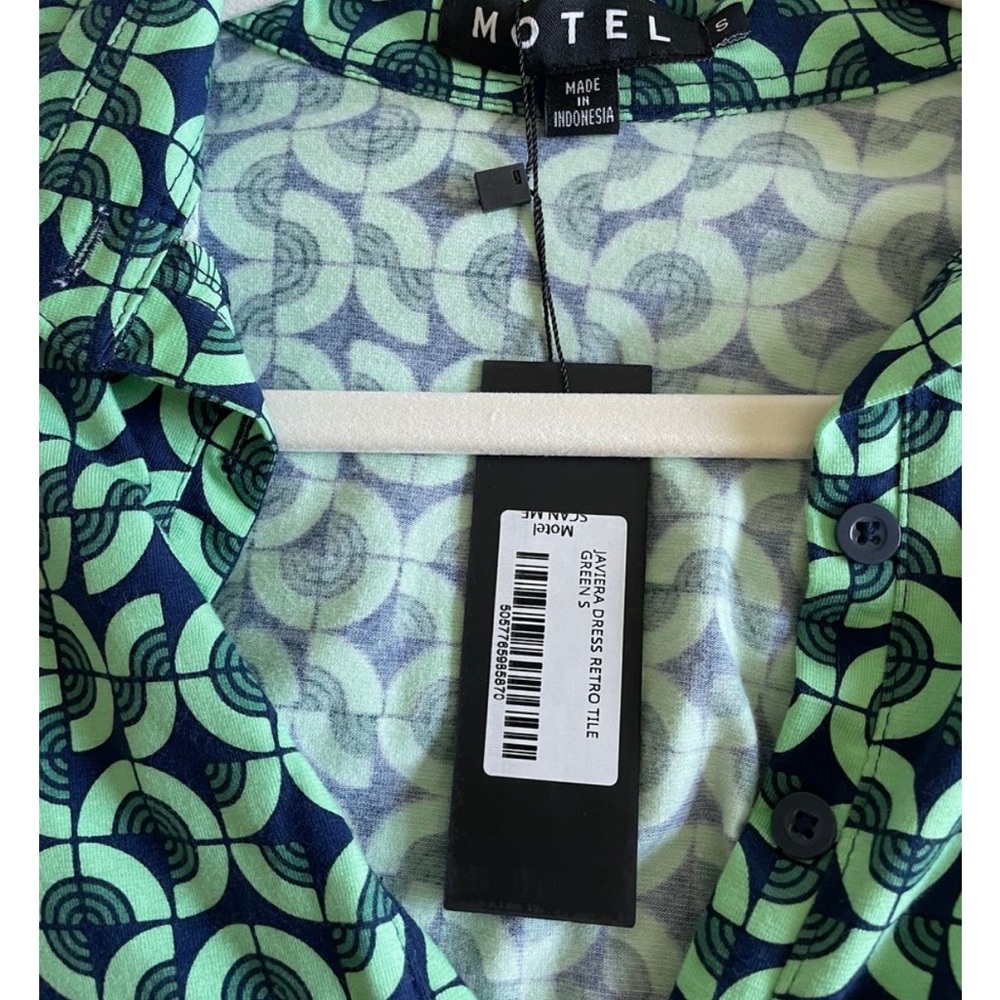 Motel Rocks Dress - Picture 3 of 3